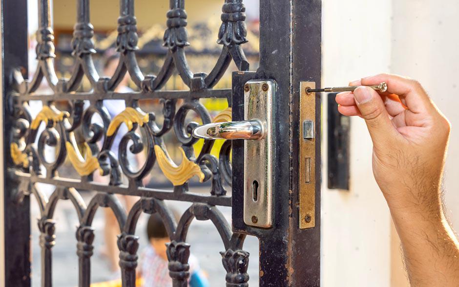 comment ouvrir une porte blindée claquée Aubervilliers